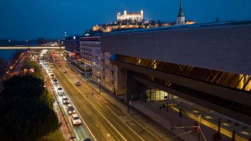Signify brightens Bratislava with LED lights
